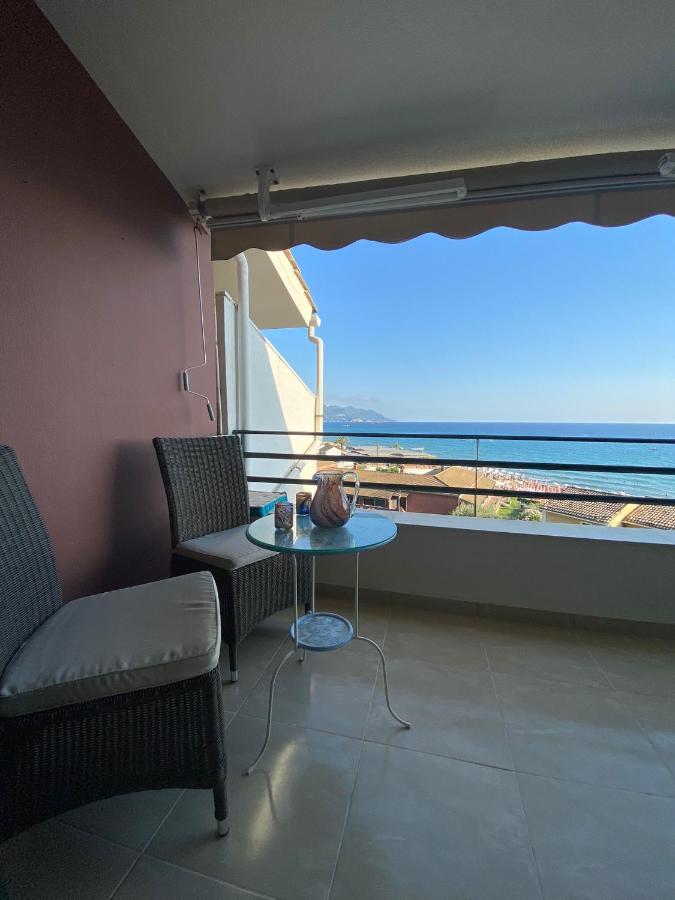 Daydream Seaview Deluxe Home 152 By New Era In Glyfada Beach Corfu Eksteriør bilde